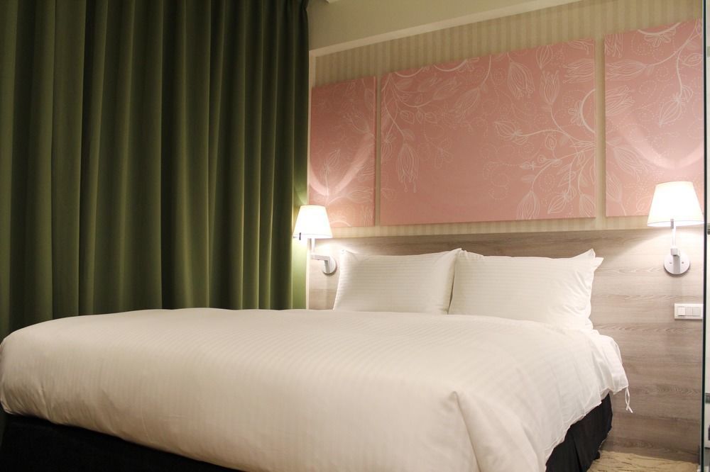 טאיצ'ונג Aeris International Hotel מראה חיצוני תמונה