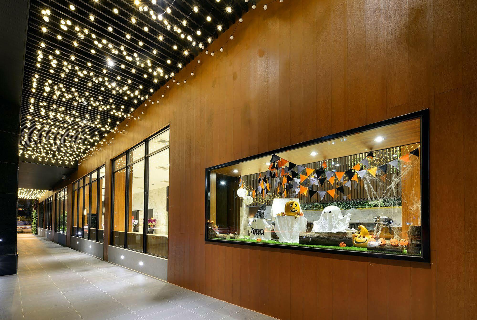 טאיצ'ונג Aeris International Hotel מראה חיצוני תמונה